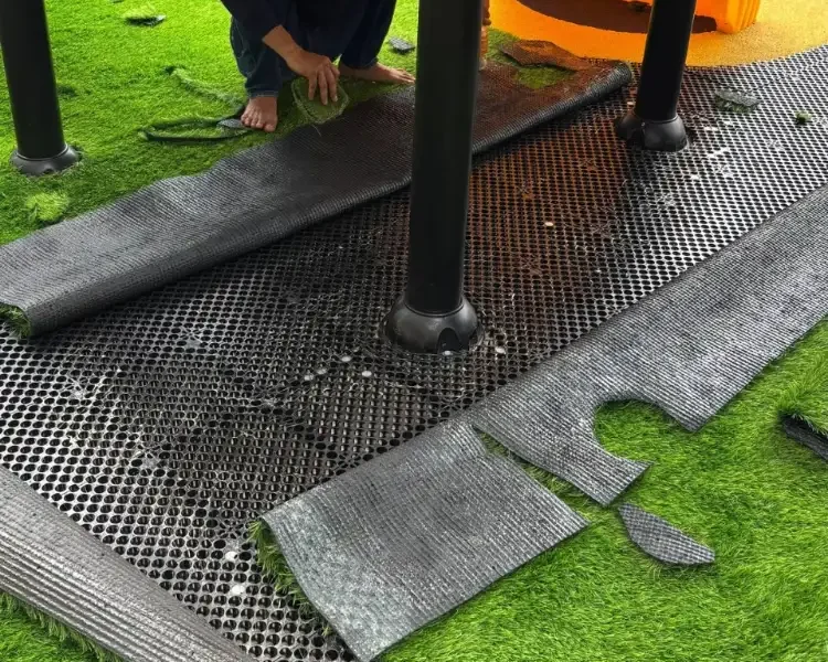 Jual Rumput Sintetis Malang: Harga per Meter & Jasa Pasang