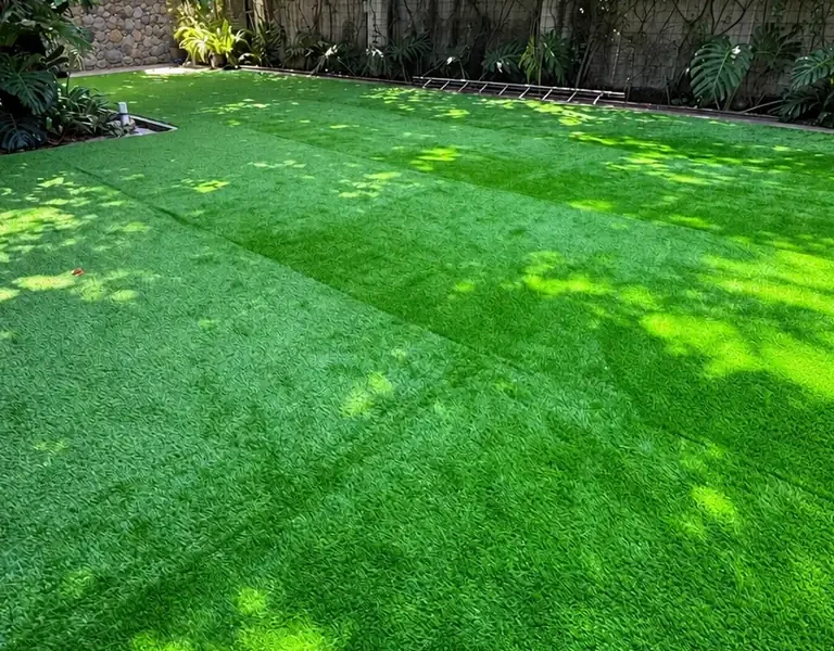 Jual Rumput Sintetis Madiun untuk Rumah, Sekolah & Kafe
